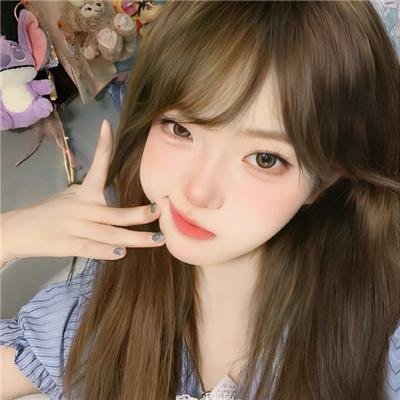 小姐嬉春